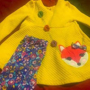 Size 5t outfit in great condition never worn over grew the size